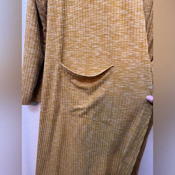 EUC Lularoe Sarah Duster Cardigan XL Color Mustard - Picture 3 of 5